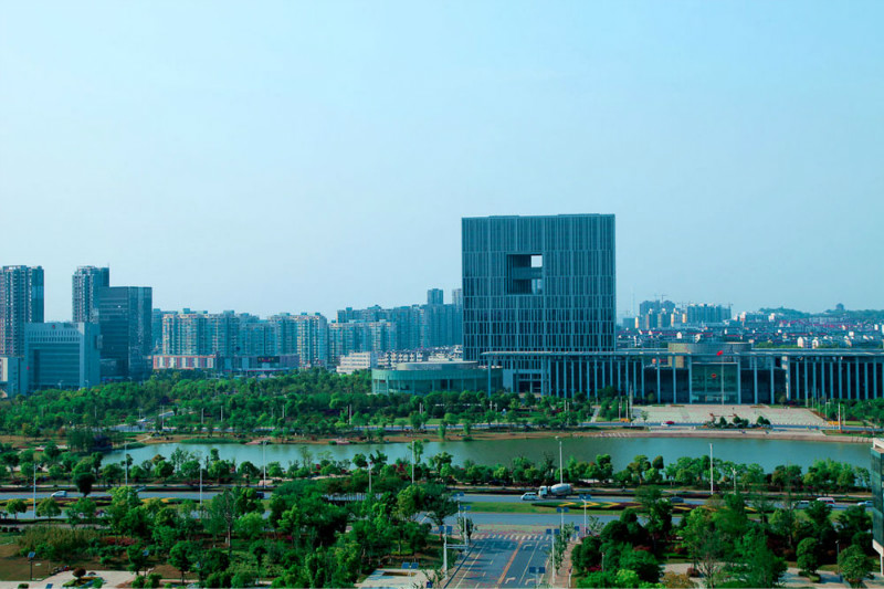 鎮(zhèn)江市行政中心噴涂聚氨酯硬泡工程